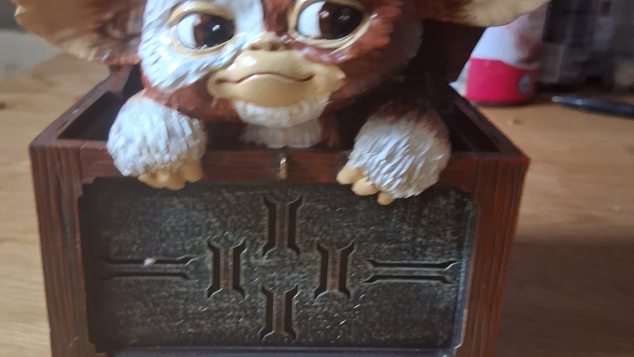 Gizmo play house